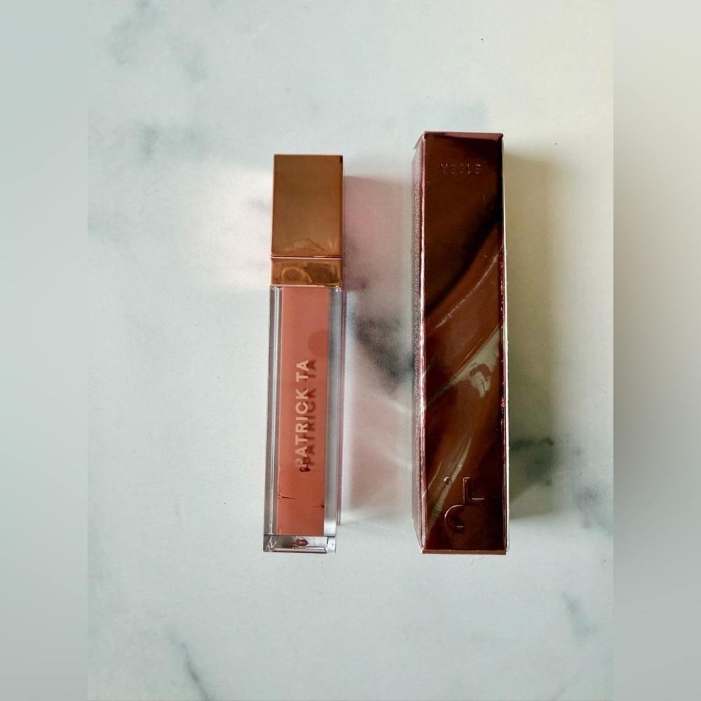 NEW IN BOX Patrick Ta Monochrome Moment Silky Lip Crème – She’s Confident - Picture 3 of 7